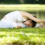 6 Yoga Asana Efektif untuk Penyakit Kulit atau Masalah Kulit