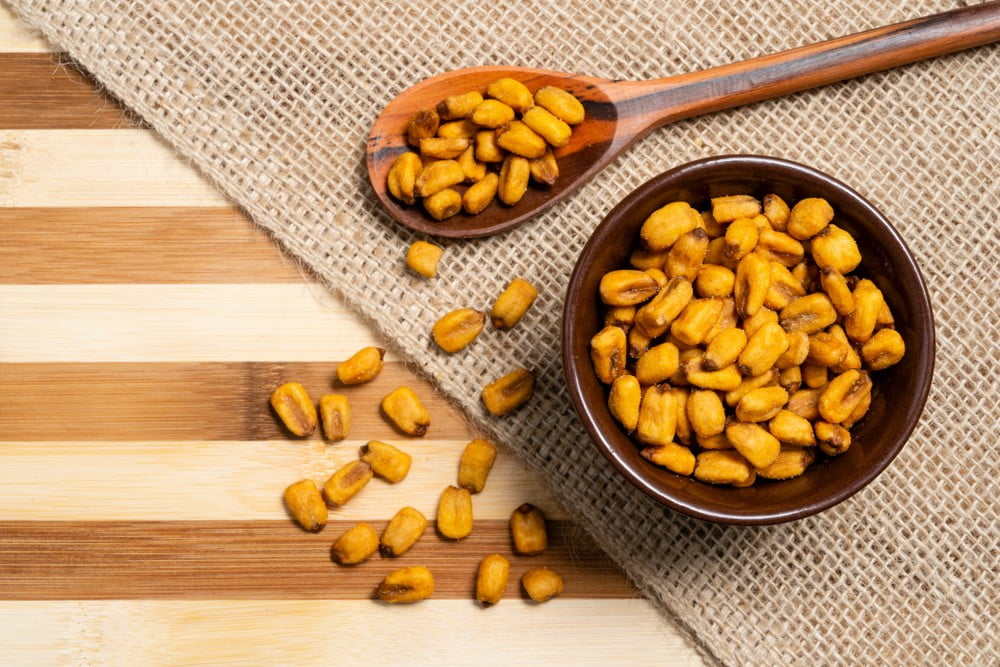 As nozes de milho são saudáveis: conhecido por especialistas