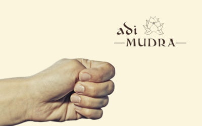 Adi Mudra: Manfaat, Efek Samping, Cara Melakukan dan Tindakan Pencegahan