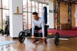 Deadlift Rumania untuk Melatih Rantai Posterior Anda: Teknik dan Manfaatnya